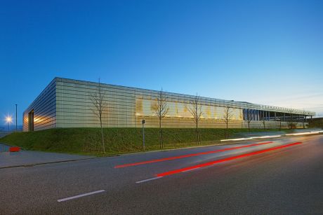Produktionshalle Laukien Kiel