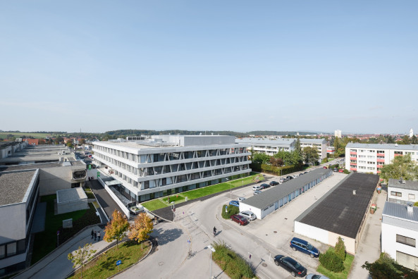 Technisches Kleid