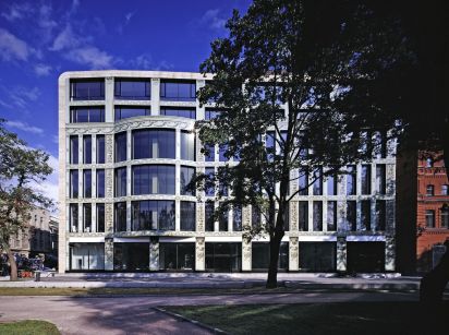 Geschäftshaus Langenzipen, St. Petersburg  I Büro Berlin I 2006