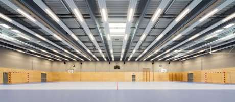 sanierung einer 3-fachhalle