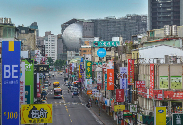 Silberne Haut für Taipei