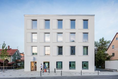 Wohn- und Geschäftshaus Wittelsbacherstraße