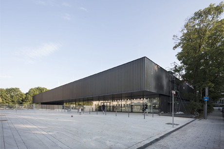Sporthallen des Städtischen Adolf-Weber-Gymnasiums München