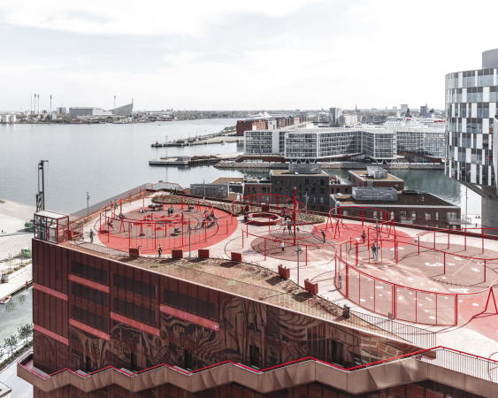 Spielen mit Hafenblick in Kopenhagen