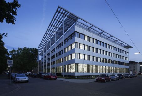 Mathematisches Institut Universität Karlsruhe (KIT), Deutschland