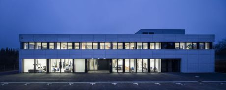 Verwaltungsgebäude mit Messraum in Oberndorf