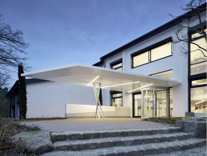 Internationales Schulungszentrum - Foyer