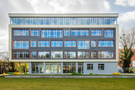 Inklusive Grundschule mit integrativem Kindergarten und Hort