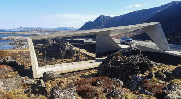 Heiliges Picknick in Norwegen