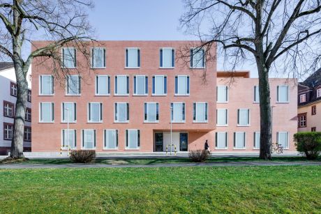 Lehr-, Lern- und Prüfungszentrum Medicum in Frankfurt am Main