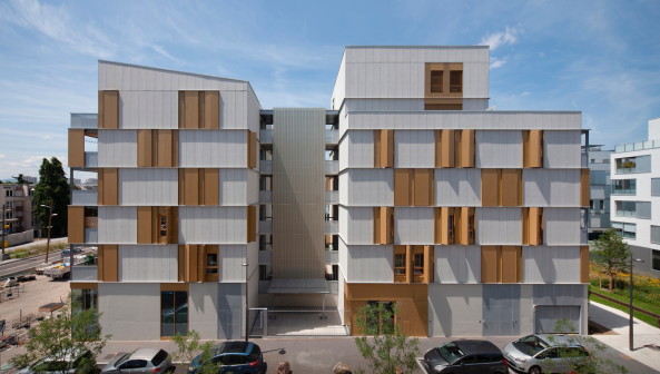 Fassadenspiel in Lyon