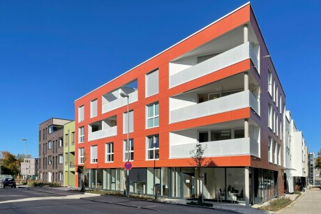 Neubau Mehrfamilienhaus mit Gewerbeeinheit, 