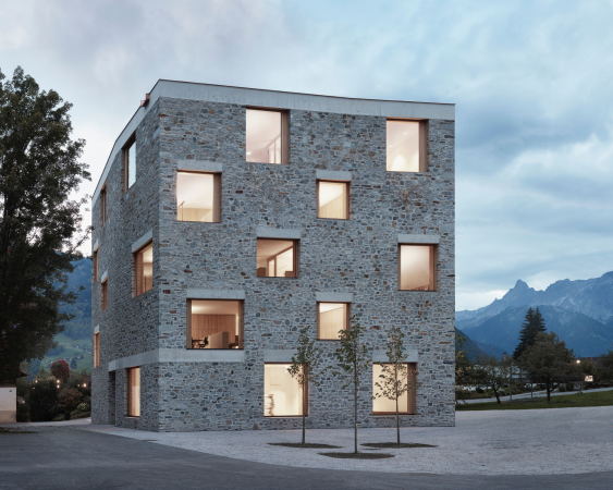 Schutzhüttenästhetik in Schruns