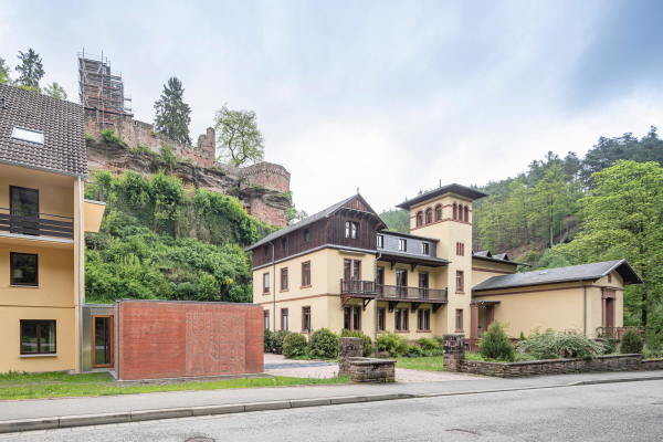 Vom Flachbau zum Satteldach
