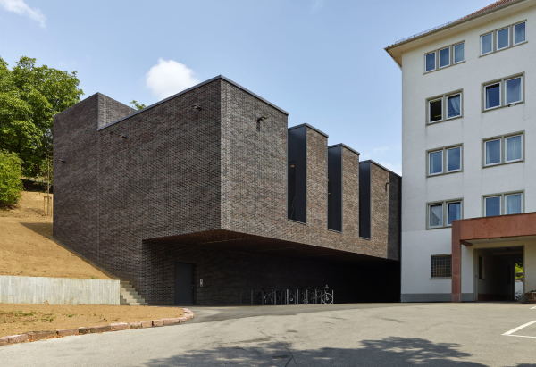 Moderne Festung in Stuttgart