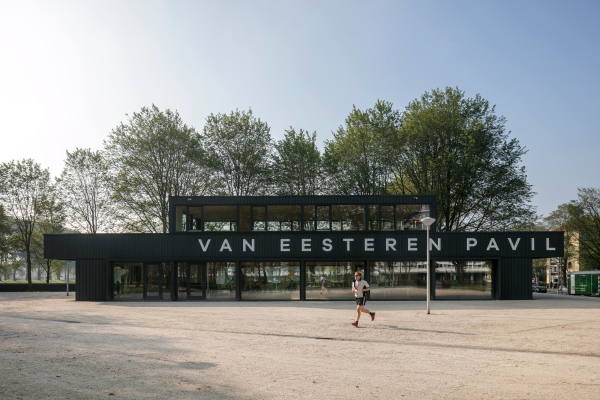 Van Eesterens Vermächtnis