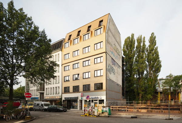 Gelber Klinker, goldene Schindeln