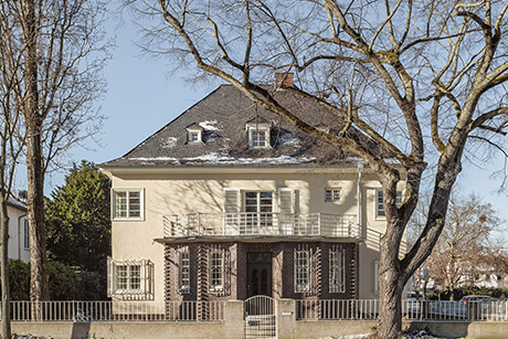 Hindenburgstraße 11