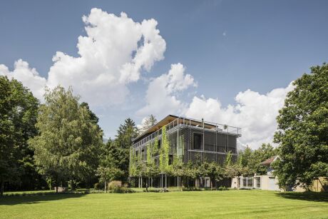 Bürogebäude ASI Reisen