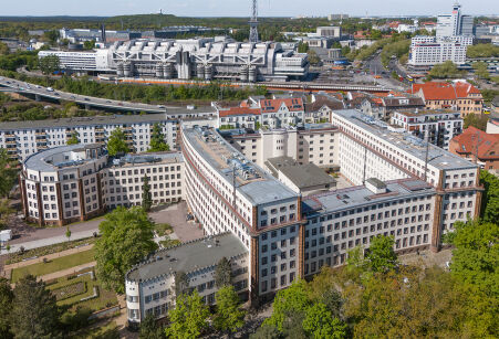 Alte Oberpostdirektion Dernburgstraße, Berlin