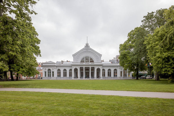 Konzerthalle wird Stadtteilzentrum