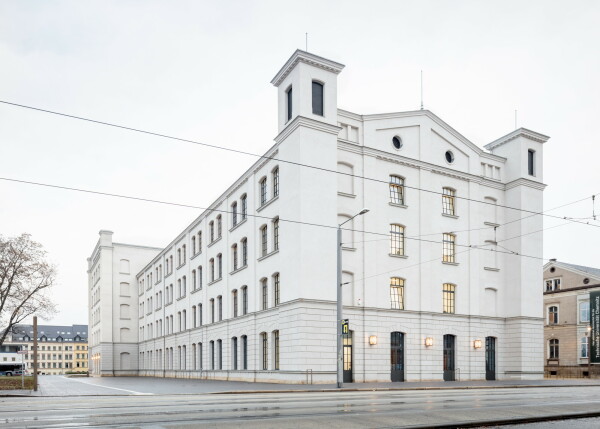 Lesen im Industriedenkmal