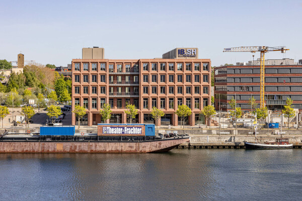 Klinker an der Kieler Förde