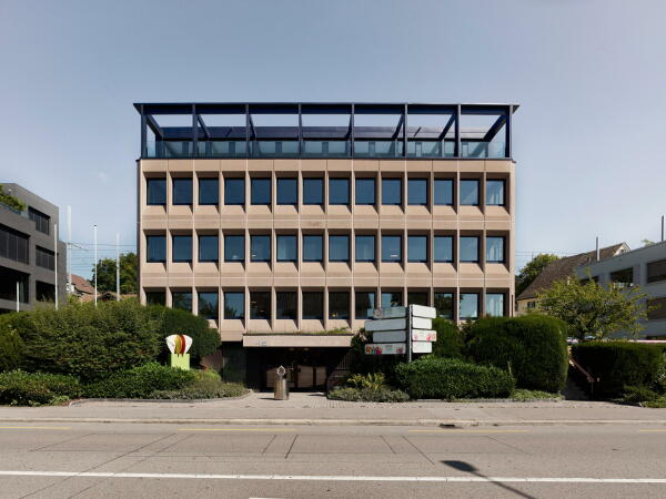 Auf und zu in Zollikon