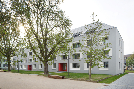 WOHNHAUS HÜTTENMÜLLERSTRAßE