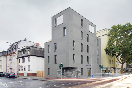 WOHNHAUS TRIFTSTRAßE