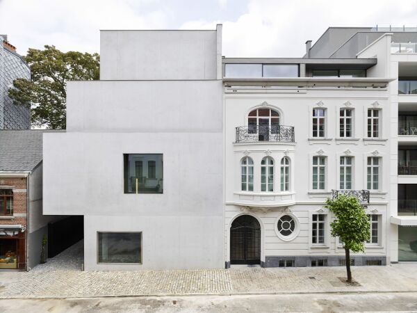 Gestapelte Kunst