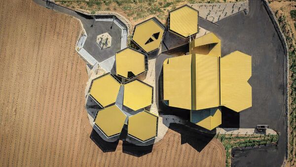 Hexagone am Olivenhain